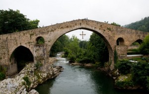 puente romano de cangas de onís
